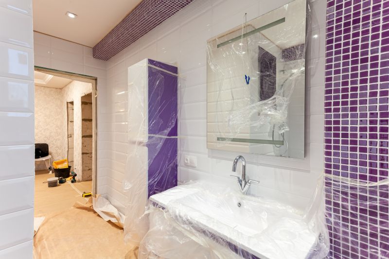 When to Hire for Bathroom Remodels